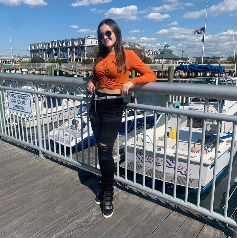 Meet your Posher, Erica